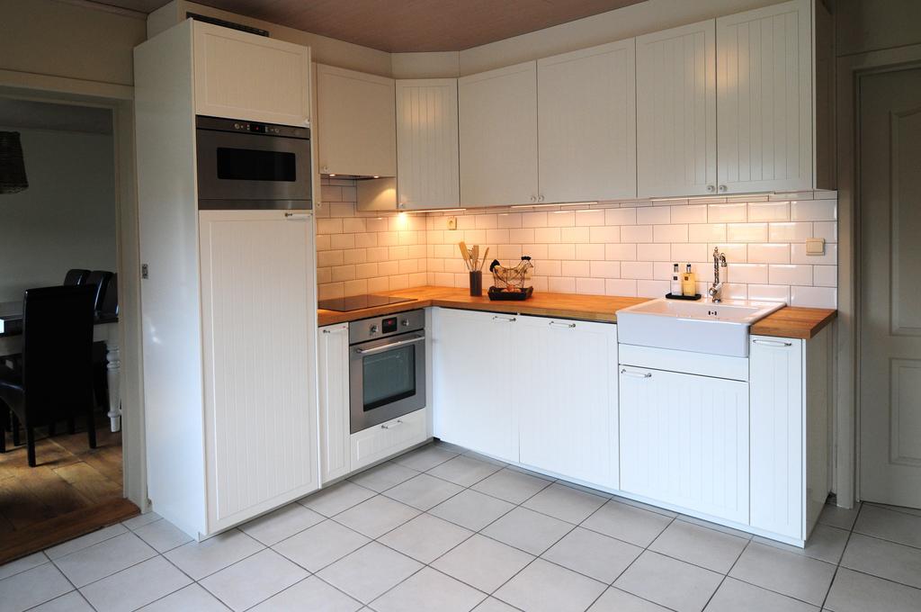 Holiday Home De Levensgenieter Torhout Room photo