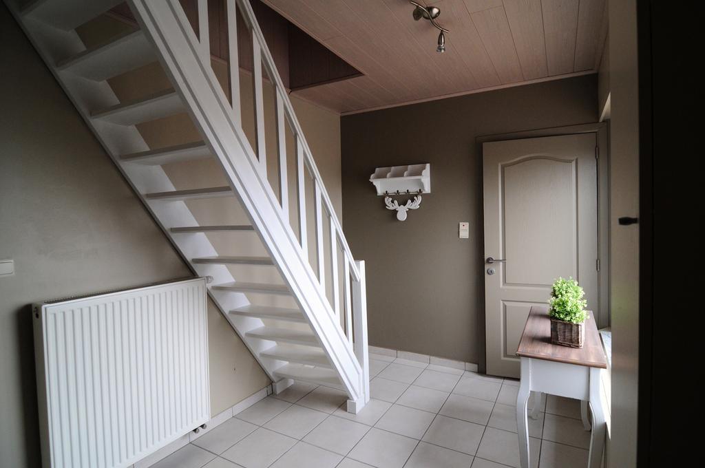 Holiday Home De Levensgenieter Torhout Room photo