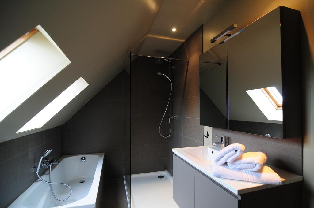 Holiday Home De Levensgenieter Torhout Room photo